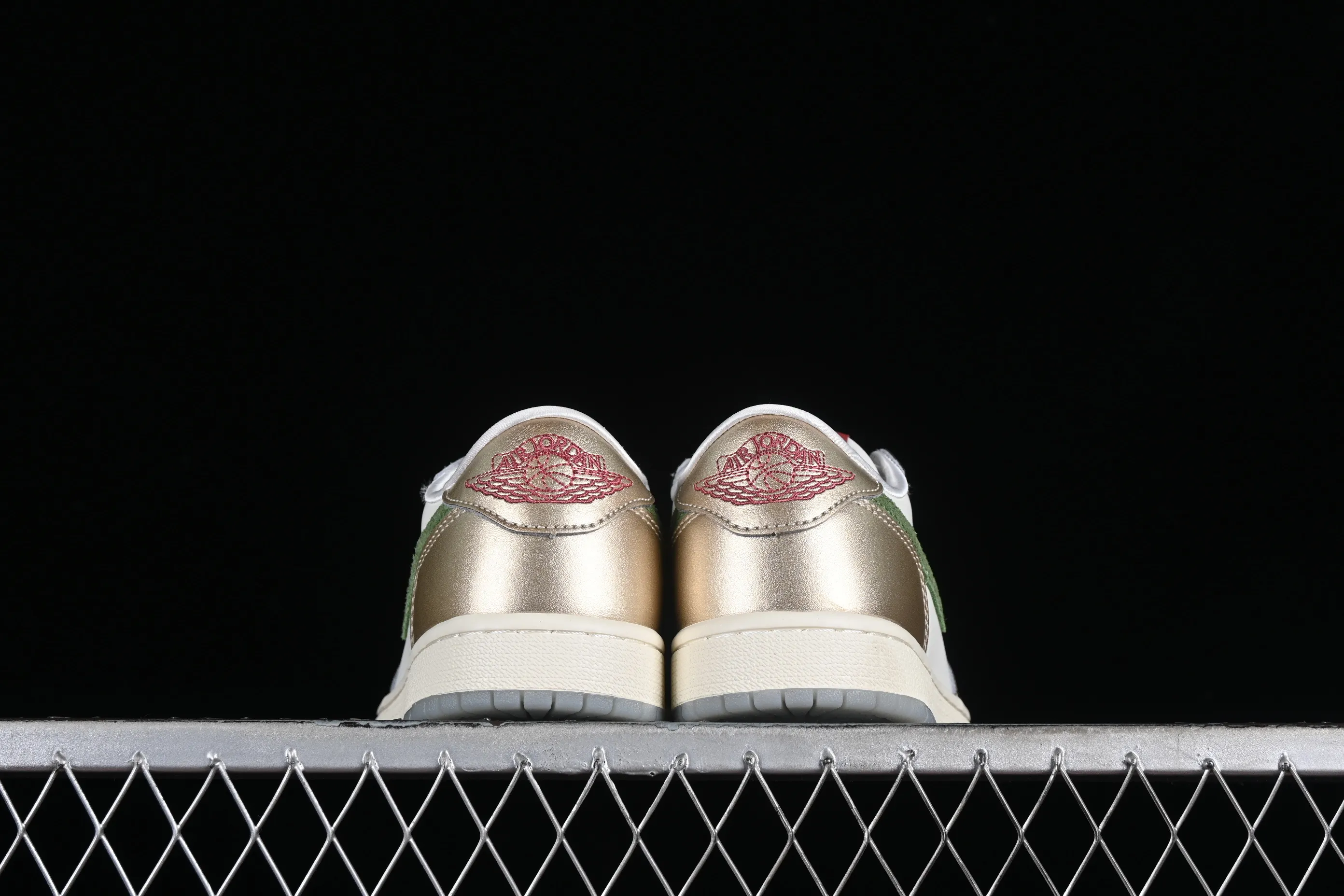 All categories Air Jordan Jordan series basketball shoes Air Jordan 1 Low Pure original Air Jordan 1 Low OG GS "Chinese New Year" AJ1 Joe 1 Dragon Year zodiac color low-top cultural casual sneakers FQ6593-100